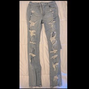 American eagle High Rise Jegging destroyed denim NEW